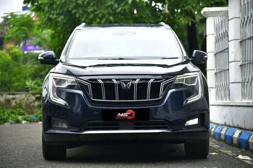 Mahindra XUV700 AX7 L 7S AT Diesel